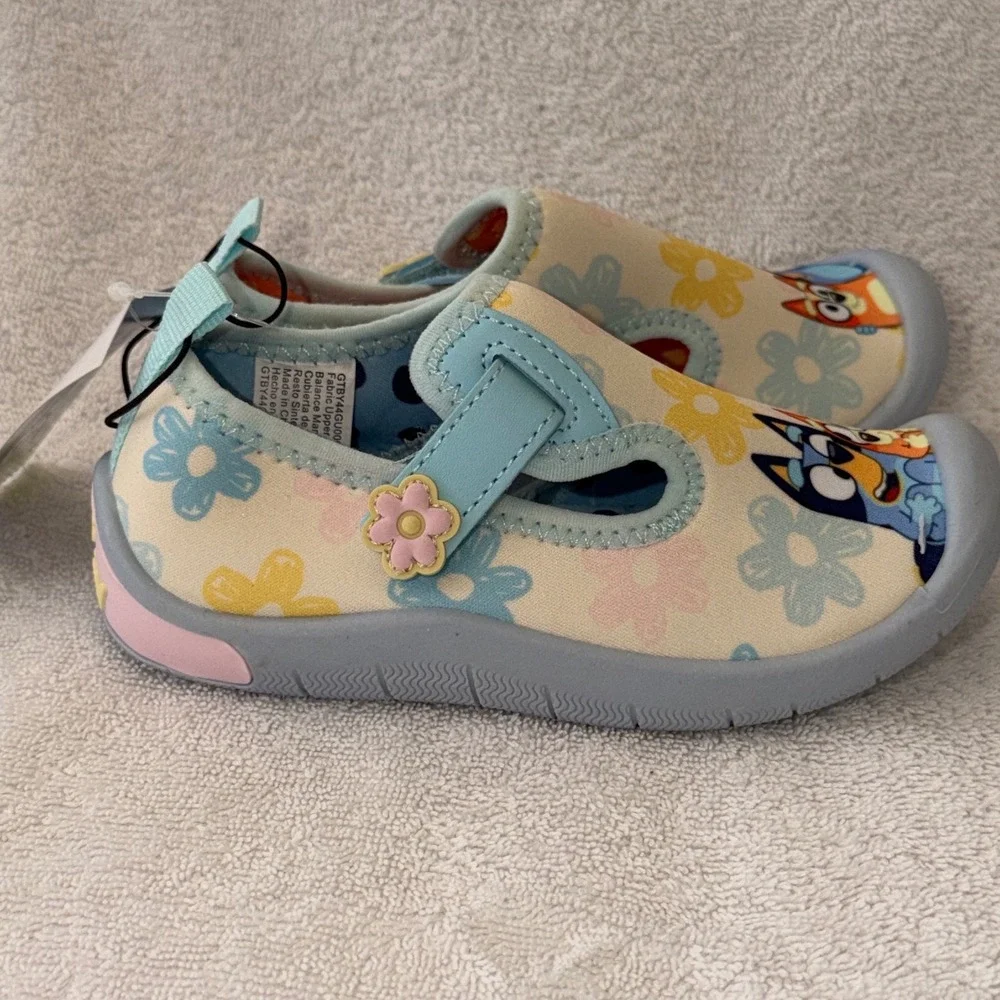 Bluey Bingo Water Shoes Floral Mary Jane Slip On Size 10 GroundUp NWT